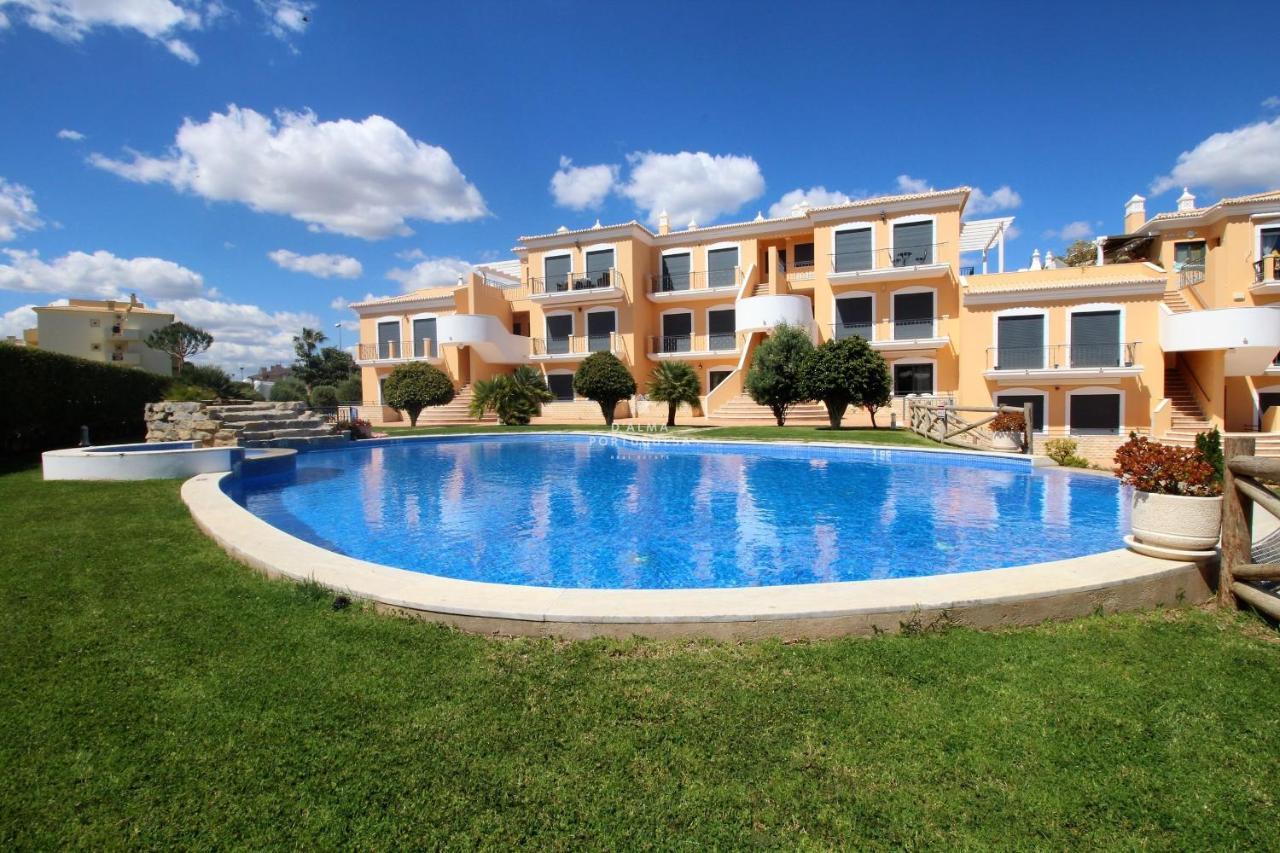 Apartment Garcas Lounge - By Dalma Portuguesa Albufeira Exterior foto